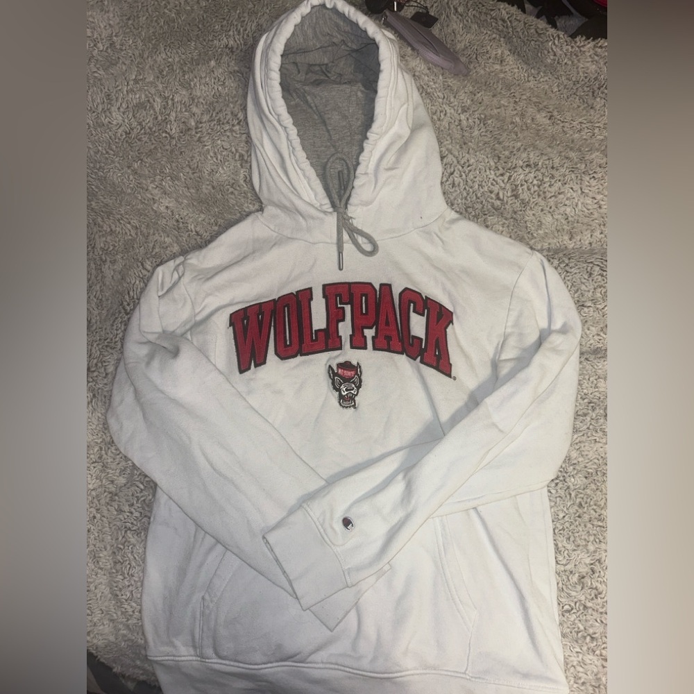 NCSU champion hoodie M